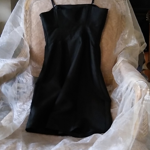 Ann Taylor Petites Silk Little Black Dress, Size 4 Petite - Picture 2 of 6